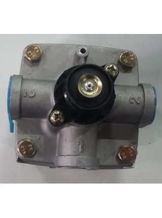 Клапан воздушный тормозной HOWO/FAW/SHAANX (4 отв.)(с быстрыми соединениями) 